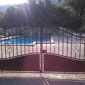 https://residenz-linda.fr-provencehotel.com